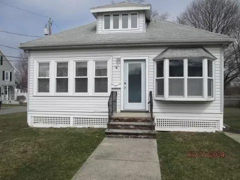 114 Pine, Woburn, MA 01801