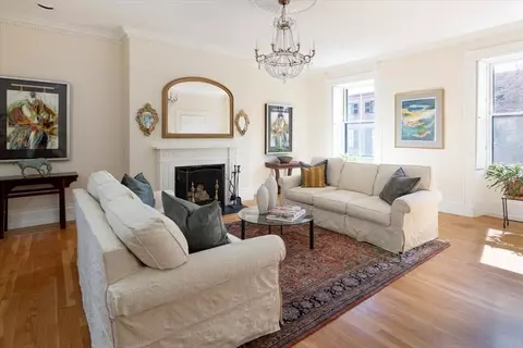 53 Mount Vernon St #3, Boston, MA 02108