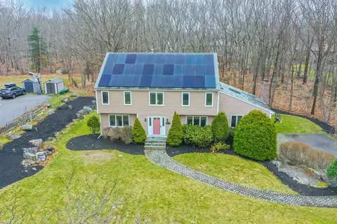 26 Aspen Rd, Sharon, MA 02067