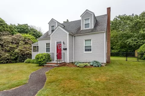 270 Pond St, Avon, MA 02322