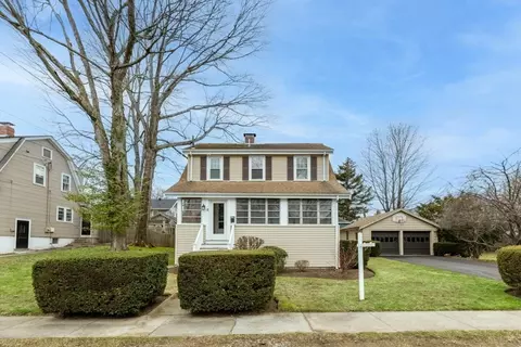 13 Plymouth Rd, Needham, MA 02492