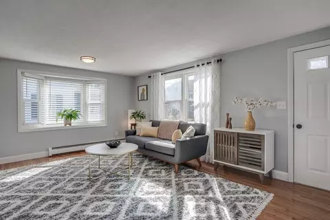Living - 15 Winter St, Reading, MA 01867 photo 3 of 3