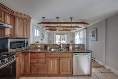 Kitchen - 15 Winter St, Reading, MA 01867 photo 2 of 5