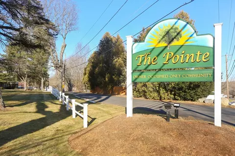 1 Brown Ave #36, Amesbury, MA 01913