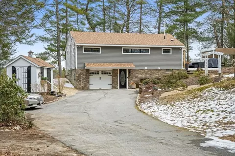 32 Brookview Ter, Lunenburg, MA 01462
