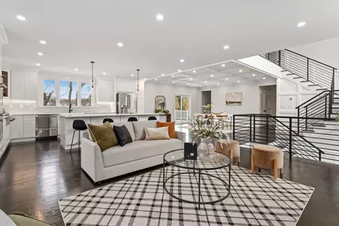 Living - 28 Herbert Ave, Saugus, MA 01906 photo 1 of 6