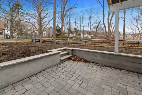 Exterior - 28 Herbert Ave, Saugus, MA 01906 photo 4 of 4