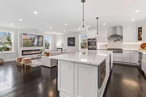 Kitchen - 28 Herbert Ave, Saugus, MA 01906 photo 8 of 8