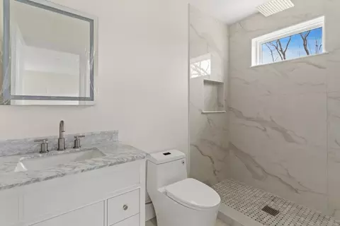 Bath - 28 Herbert Ave, Saugus, MA 01906 photo 1 of 7