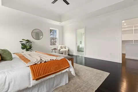 Bedroom - 28 Herbert Ave, Saugus, MA 01906 photo 2 of 3