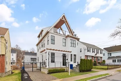 75 Carroll St #1, Watertown, MA 02472