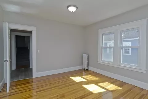 57-59 Eloise St, Springfield, MA 01118 photo 25