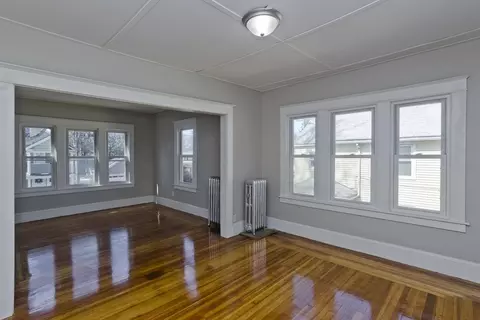 57-59 Eloise St, Springfield, MA 01118 photo 8