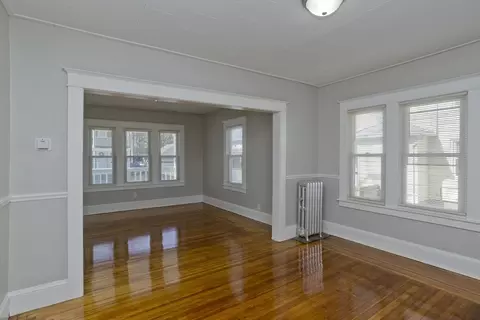 57-59 Eloise St, Springfield, MA 01118 photo 9