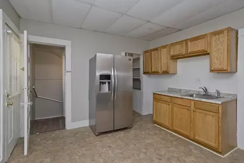 57-59 Eloise St, Springfield, MA 01118 photo 16
