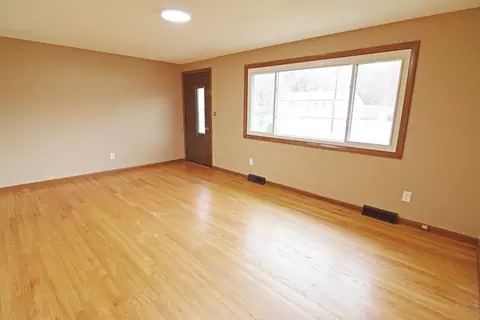 Other - 122 Garnet St, Springfield, MA 01129 photo 1 of 20