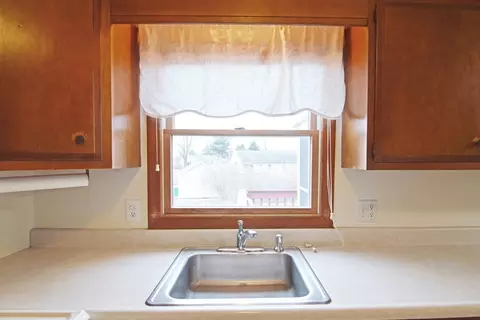 Other - 122 Garnet St, Springfield, MA 01129 photo 4 of 20