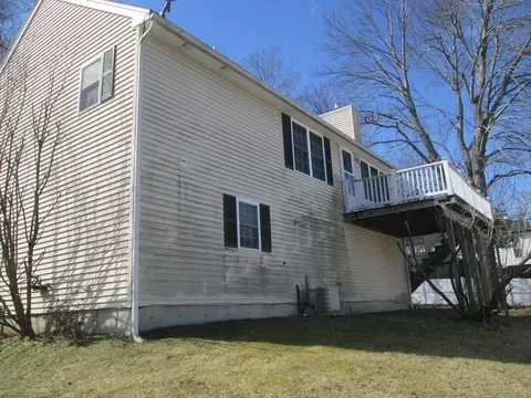 Exterior - 32 Rena St, Worcester, MA 01604 photo 8 of 11
