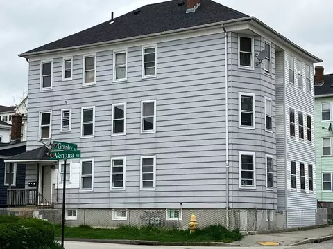 Exterior - 27 Granby Rd, Worcester, MA 01604 photo 2 of 3