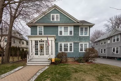 3 Bay State Rd, Worcester, MA 01606
