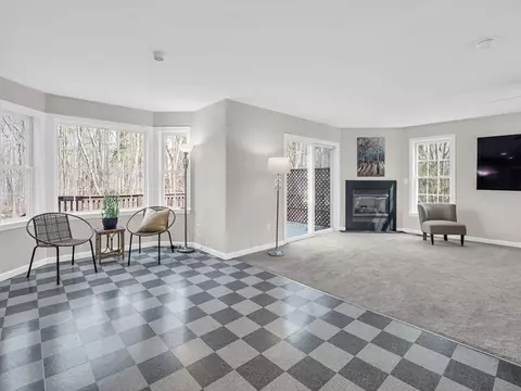 Living - 35 Liberty St, Acton, MA 01720 photo 6 of 7