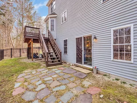 Exterior - 35 Liberty St, Acton, MA 01720 photo 6 of 10