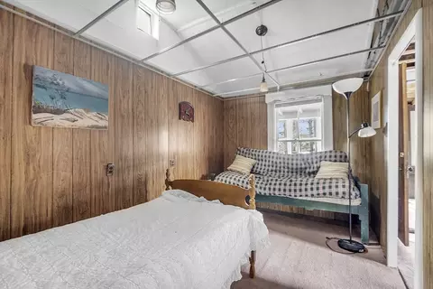 Bedroom - 71 Packard Rd, Orange, MA 01364 photo 1 of 3