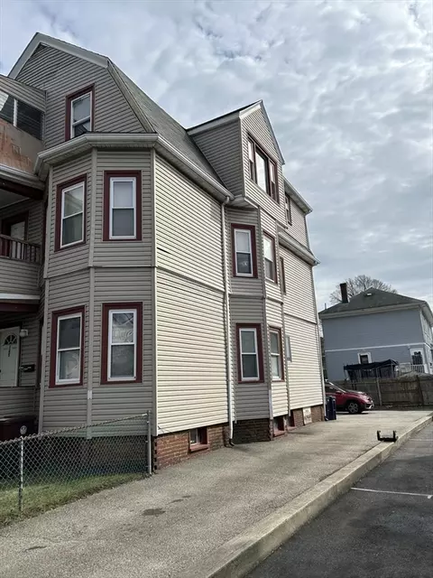 Exterior - 145-147 Union St, Everett, MA 02149 photo 2 of 8