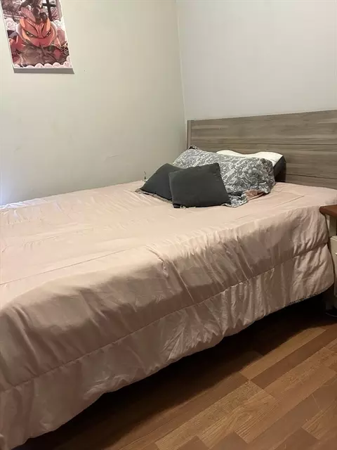 Bedroom - 145-147 Union St, Everett, MA 02149 photo 2 of 6
