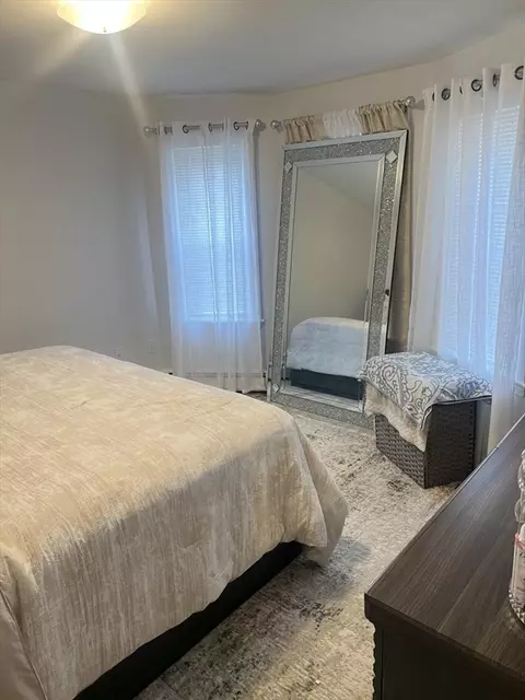 Bedroom - 145-147 Union St, Everett, MA 02149 photo 5 of 6