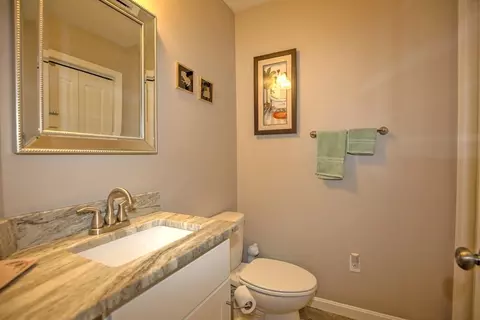 Bath - 6 Elmcrest Dr #6, Chicopee, MA 01013 photo 2 of 4