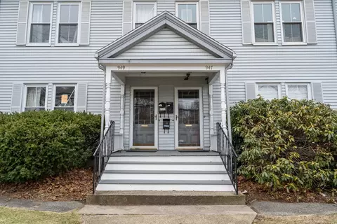 947-949 Chestnut St #2, Newton, MA 02464
