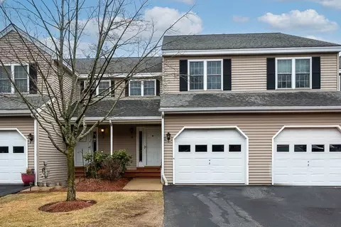 16 Shire Rd #16, Leominster, MA 01453