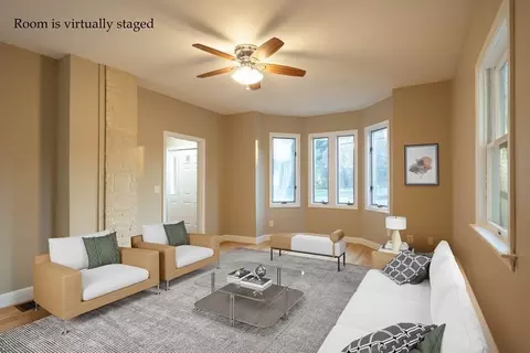 220 Wood St, Hopkinton, MA 01748