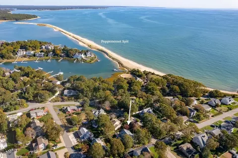 View/Area - 11 Shore Dr, Mashpee, MA 02649 photo 2 of 6