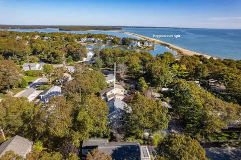 View/Area - 11 Shore Dr, Mashpee, MA 02649 photo 6 of 6