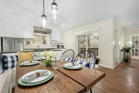 Dining - 11 E Bluff Rd #11, Ashland, MA 01721 photo 1 of 2