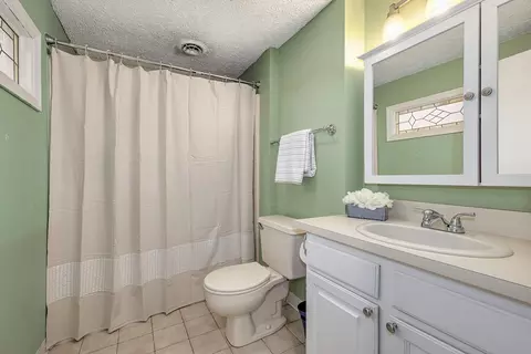 Bath - 11 E Bluff Rd #11, Ashland, MA 01721 photo 5 of 5
