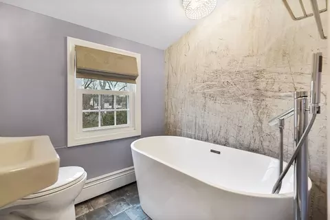 Bath - 338 Maple Rd, Longmeadow, MA 01106 photo 5 of 5
