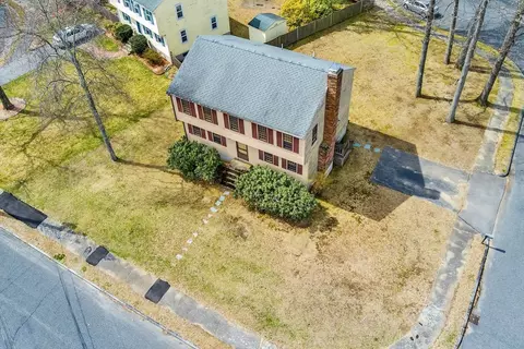 1 Crosby Cir, Framingham, MA 01701