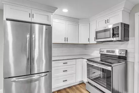 Kitchen - 140 Greenwich Plains Rd, Ware, MA 01082 photo 4 of 5