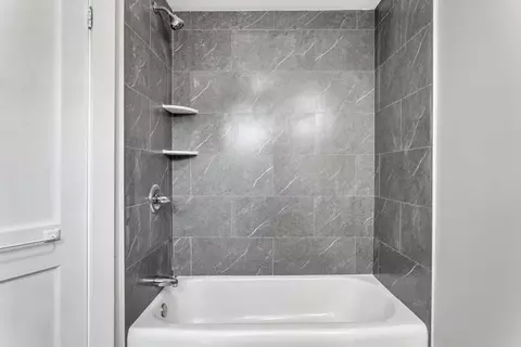 Bath - 140 Greenwich Plains Rd, Ware, MA 01082 photo 3 of 4