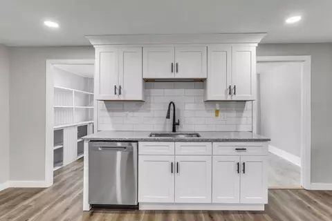 Kitchen - 140 Greenwich Plains Rd, Ware, MA 01082 photo 3 of 5