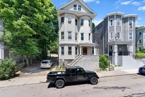 25 Barry St, Boston, MA 02125