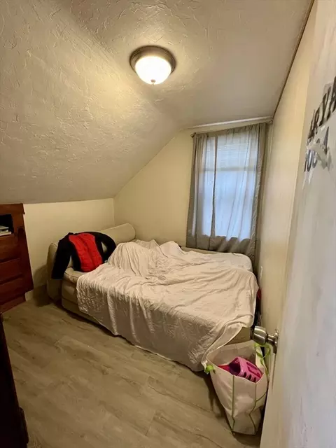 Bedroom - 15 Greystone Ave, Webster, MA 01570 photo 6 of 6