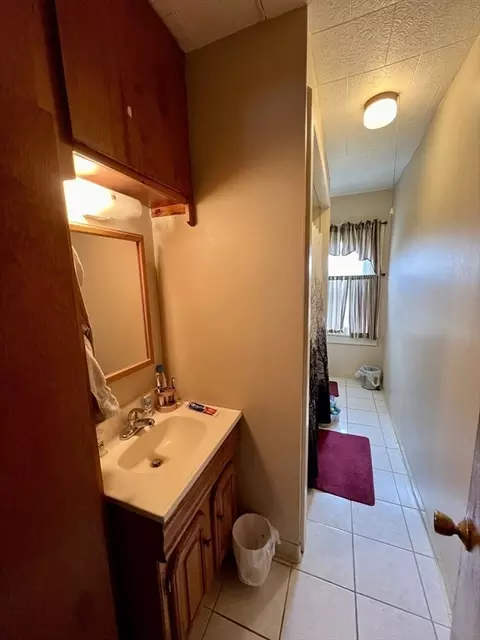 Bath - 15 Greystone Ave, Webster, MA 01570 photo 3 of 3