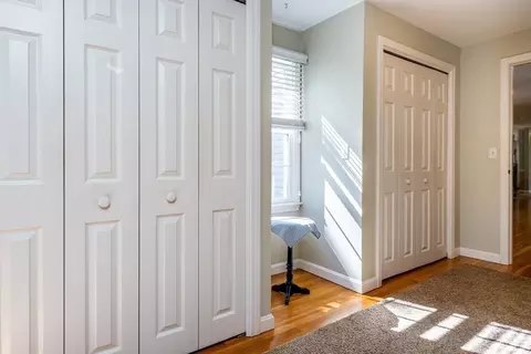 Bedroom - 465 Cotuit Bay Dr, Barnstable, MA 02635 photo 2 of 4