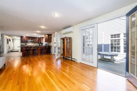 Living - 465 Cotuit Bay Dr, Barnstable, MA 02635 photo 3 of 5