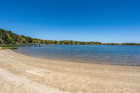 View/Area - 465 Cotuit Bay Dr, Barnstable, MA 02635 photo 4 of 8