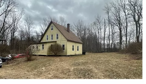 156 Brooks Village Rd, Templeton, MA 01468